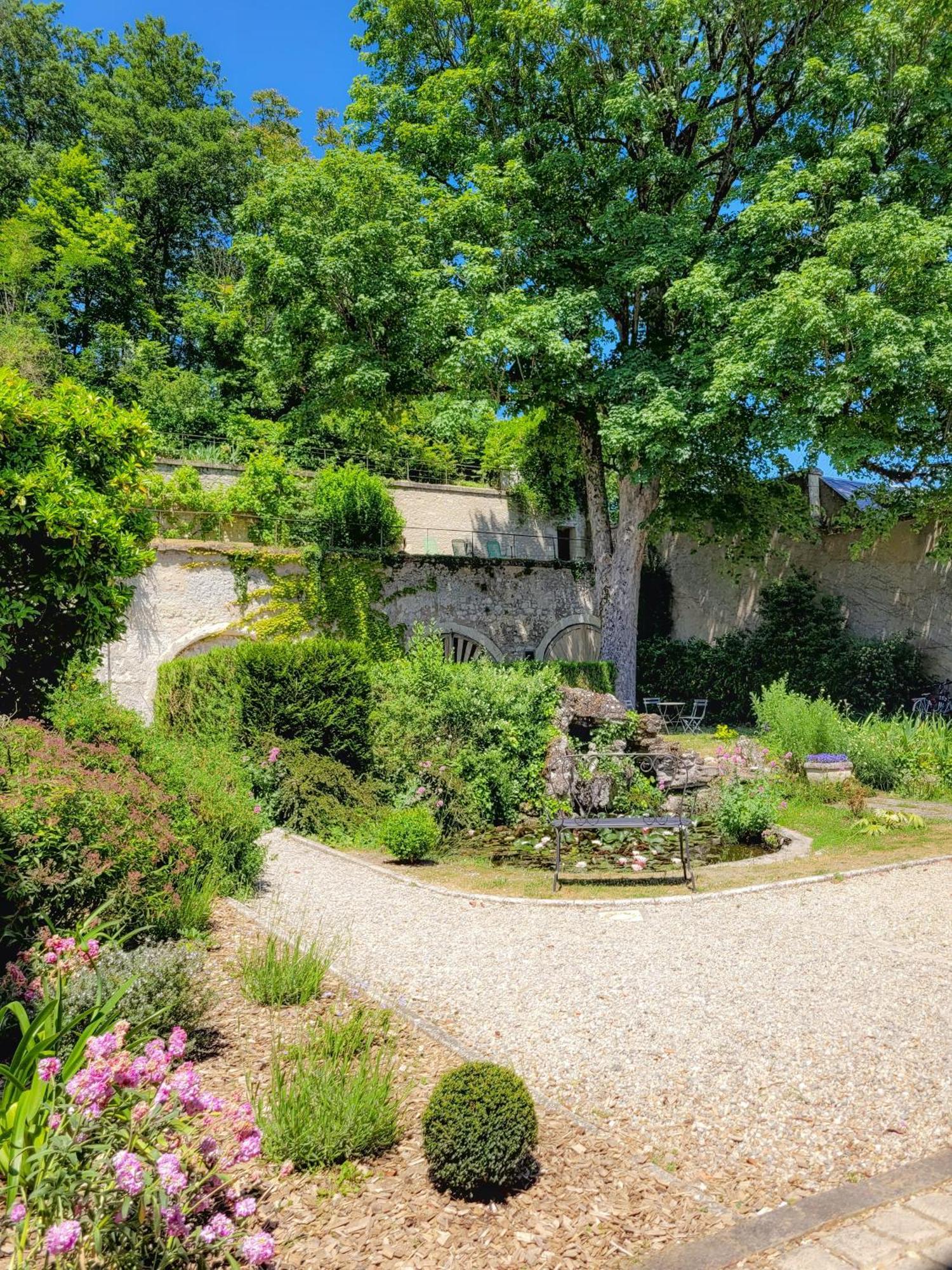 Domaine Le Clos De La Source -Jacuzzi - Petit Dejeuner Buffet - Atelier D'Art Montrichard Exterior foto